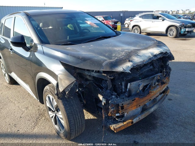 JN8BT3BB7PW472532 Nissan Rogue Sv Intelligent Awd