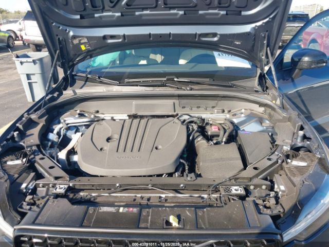 2025 VOLVO XC60 YV4M12RC9S1152800 Photo 9