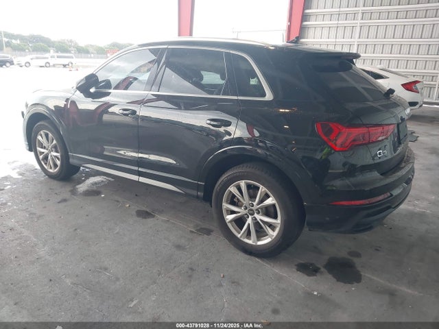2024 AUDI Q3 WA1DECF36R1115807 Photo 2