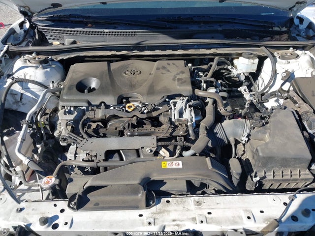 4T1B11HK2KU735216 Toyota CAMRY SE