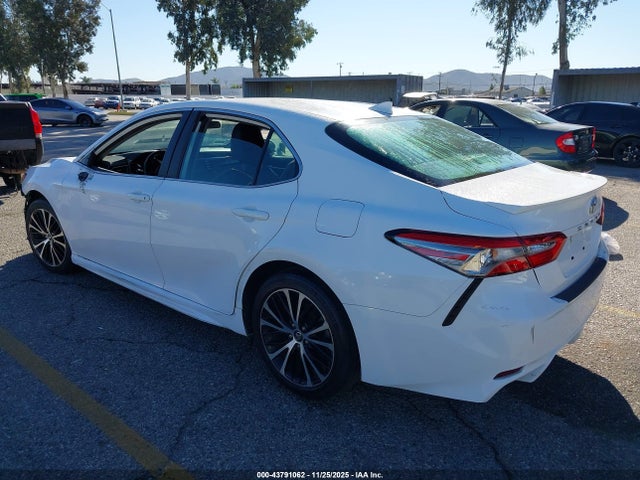 4T1B11HK2KU735216 Toyota CAMRY SE