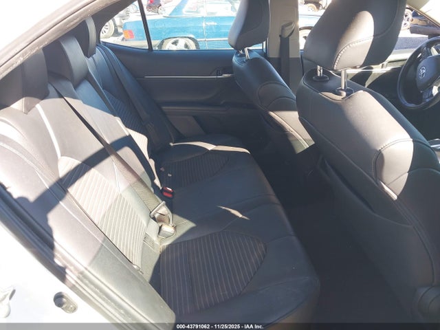 4T1B11HK2KU735216 Toyota CAMRY SE