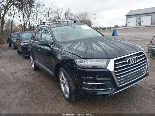 2019 AUDI Q7 WA1VAAF79KD010125 Photo 0