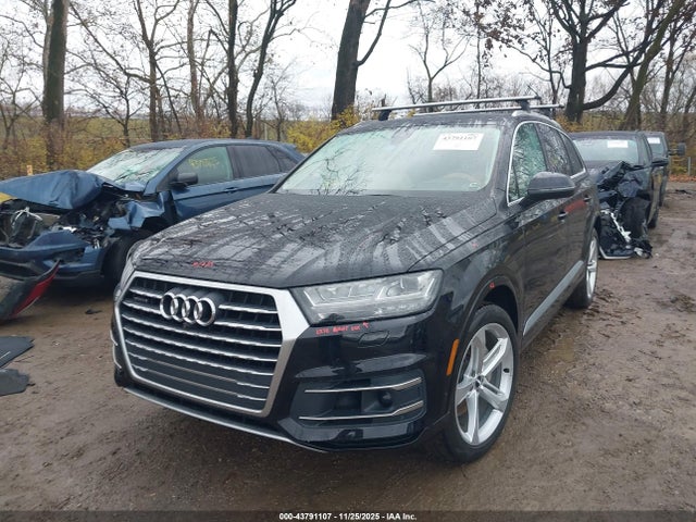 2019 AUDI Q7 WA1VAAF79KD010125 Photo 1