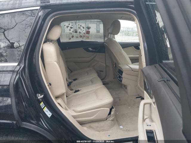 2019 AUDI Q7 WA1VAAF79KD010125 Photo 7