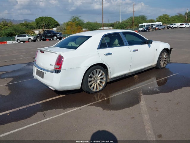 2013 CHRYSLER 300 2C3CCAAG6DH697475 Photo 3