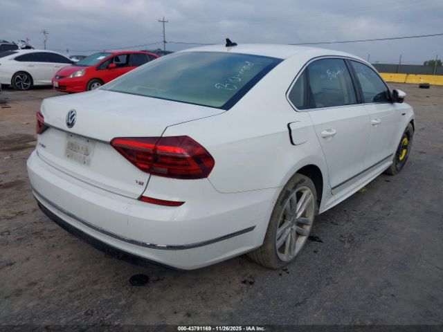 2017 VOLKSWAGEN PASSAT 1VWDT7A32HC019618 Photo 3