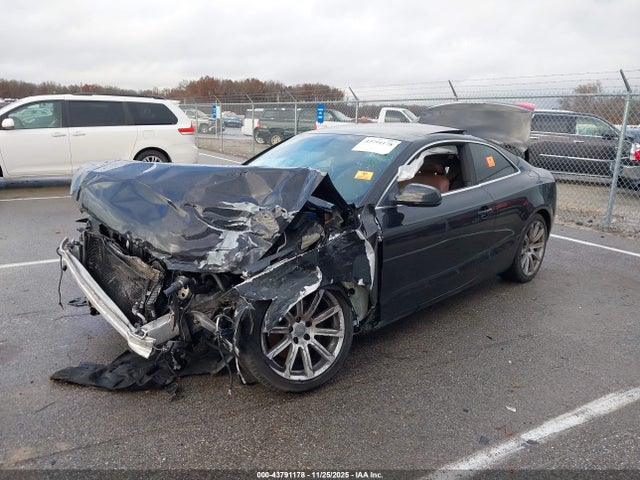 2011 AUDI A5 WAULFAFR2BA082993 Photo 1