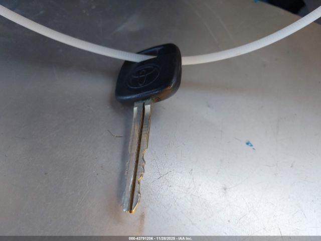 2004 TOYOTA COROLLA JTDBR32E642028761 Photo 10