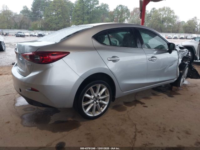 2017 MAZDA MAZDA3 3MZBN1V71HM117131 Photo 3