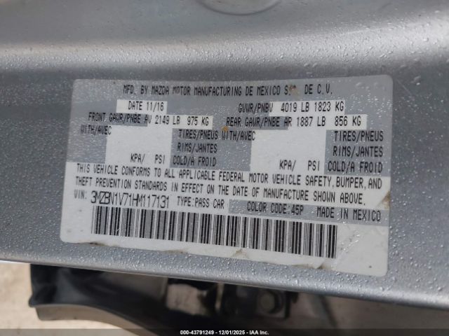 2017 MAZDA MAZDA3 3MZBN1V71HM117131 Photo 8