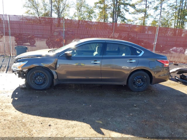 1N4AL3AP9FN378344 Nissan Altima 2.5 S