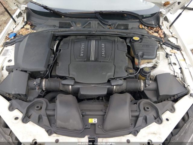 2012 JAGUAR XF SAJWA0HB9CLS40584 Photo 9