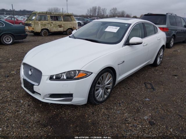 2012 JAGUAR XF SAJWA0HB9CLS40584 Photo 1