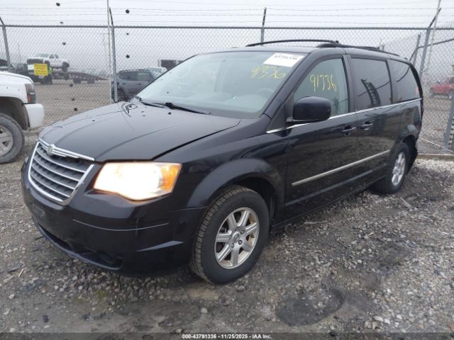 2010 CHRYSLER TOWN & COUNTRY 2A4RR5D19AR141728 Photo 1