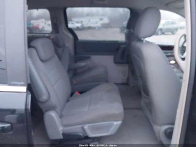 2010 CHRYSLER TOWN & COUNTRY 2A4RR5D19AR141728 Photo 7