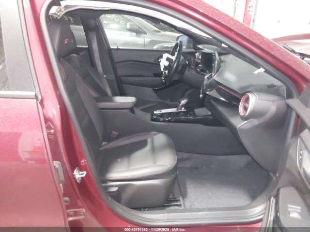 2024 CHEVROLET TRAX KL77LJE22RC133910 Photo 4