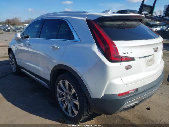 2020 CADILLAC XT4 1GYFZCR43LF058218 Photo 2
