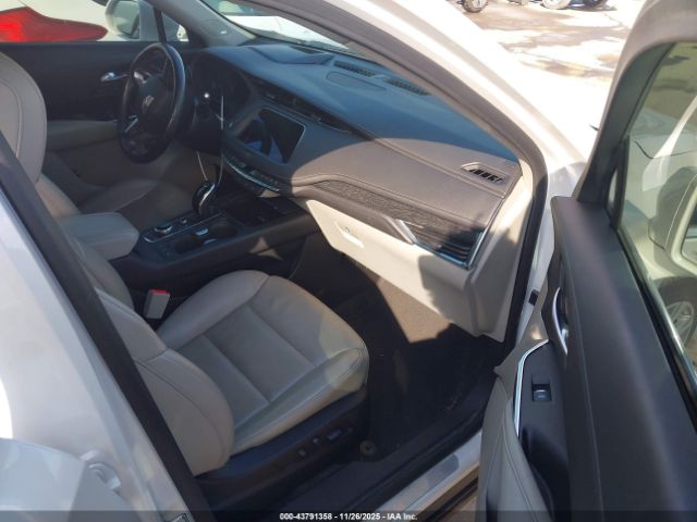 2020 CADILLAC XT4 1GYFZCR43LF058218 Photo 4