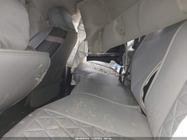 2016 RAM 2500 3C6UR5CL0GG231620 Photo 7