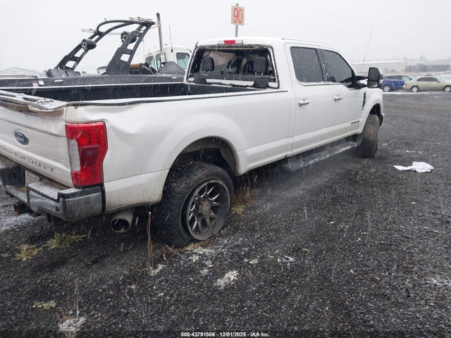 Ford F-350 Lariat 2017 1FT8W3BT2HEF09368 Image 4