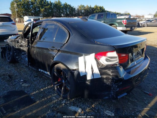 2015 BMW M3 WBS3C9C5XFP803214 Photo 2