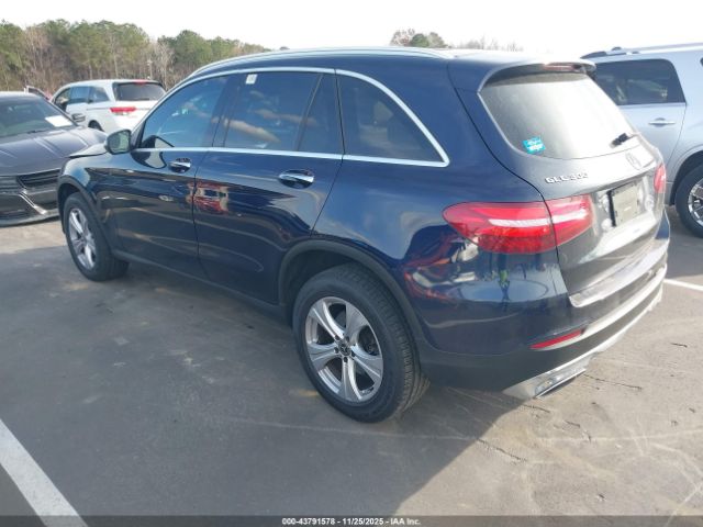 2017 MERCEDES-BENZ GLC 300 WDC0G4KBXHV013185 Photo 2