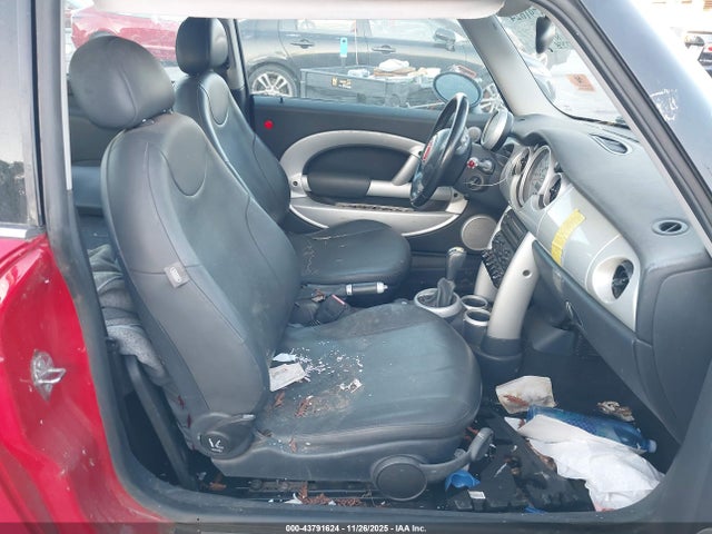 2003 MINI COOPER WMWRC33483TJ50646 Photo 4