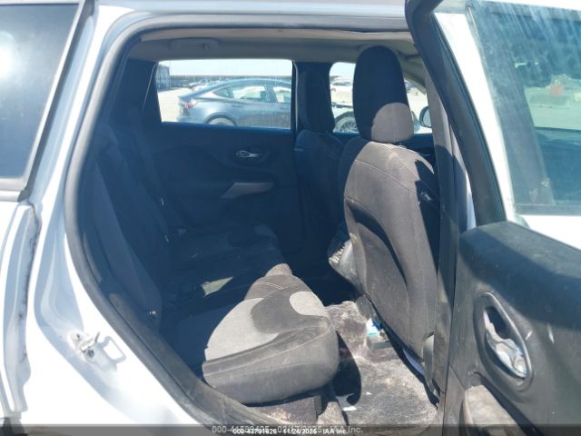 2017 JEEP CHEROKEE 1C4PJMAB1HW668725 Photo 7