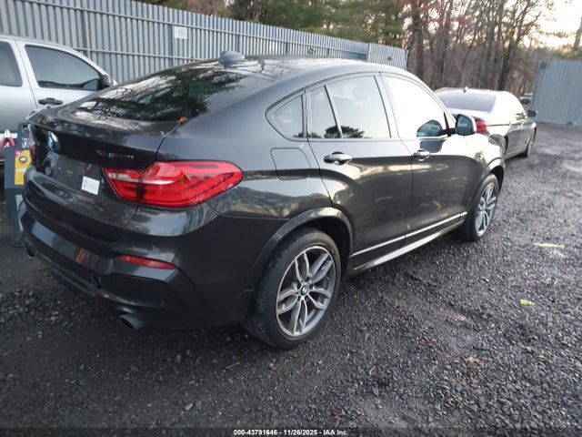 43791646 :رقم المزاد ، 5UXXW7C5XJ0W64089 vin ، 2018 Bmw X4 M40i مزاد بيع