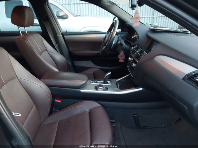 43791646 :رقم المزاد ، 5UXXW7C5XJ0W64089 vin ، 2018 Bmw X4 M40i مزاد بيع