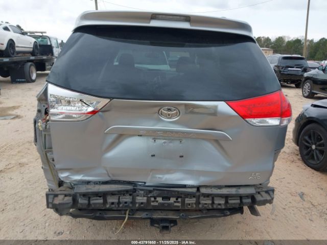 2014 TOYOTA SIENNA 5TDJK3DCXES075880 Photo 5