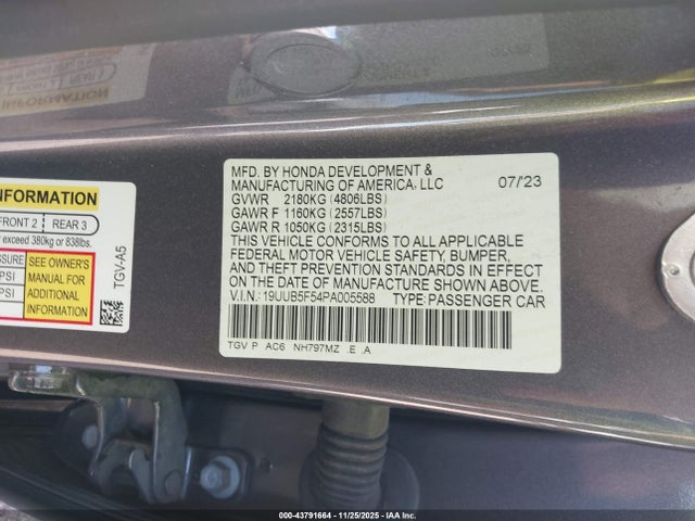 19UUB5F54PA005588 Acura Tlx A-spec Package