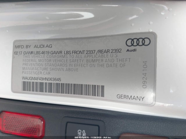 2017 AUDI A4 WAUGMAF49HN063645 Photo 8