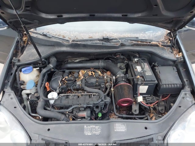 43791691 :رقم المزاد ، WVWGV91K19W045771 vin ، 2009 Volkswagen Gti 4-door مزاد بيع