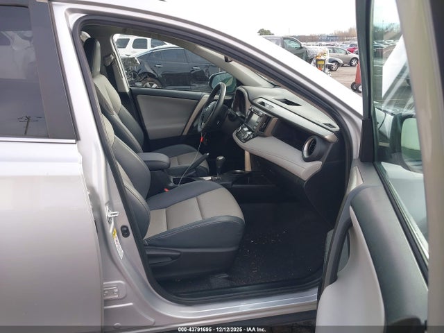 Toyota Rav4 Limited 2015 2T3DFREV8FW397020 Image 5