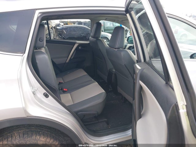 Toyota Rav4 Limited 2015 2T3DFREV8FW397020 Image 8