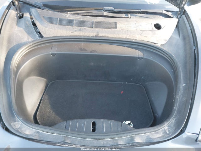 2018 TESLA MODEL 3 5YJ3E1EB1JF128751 Photo 9