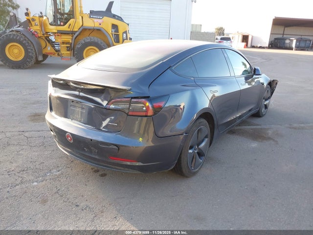 2018 TESLA MODEL 3 5YJ3E1EB1JF128751 Photo 3