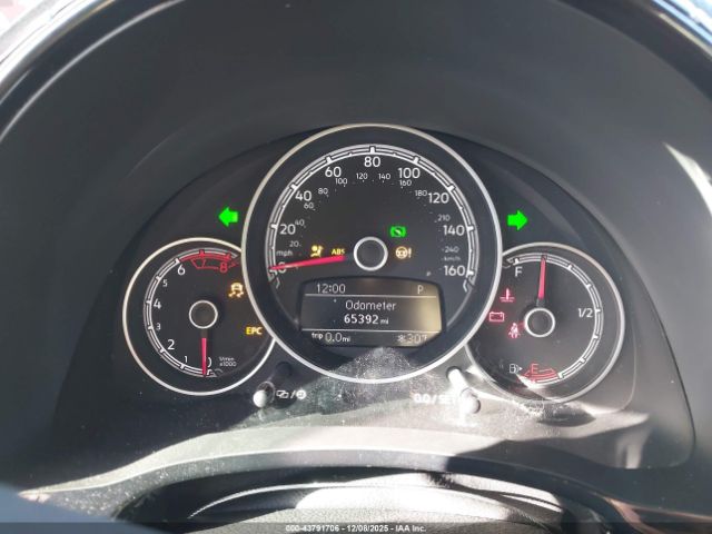 2018 VOLKSWAGEN BEETLE 3VWFD7AT3JM710862 Photo 6