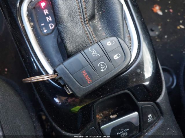 2018 JEEP COMPASS 3C4NJDCB8JT113948 Photo 10