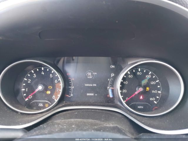 2018 JEEP COMPASS 3C4NJDCB8JT113948 Photo 6