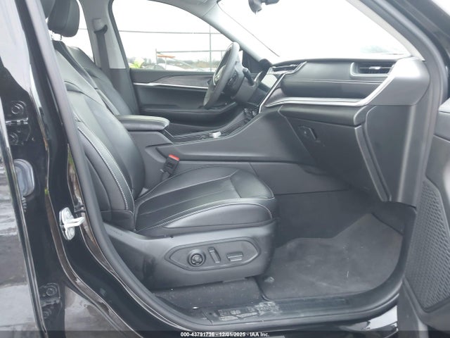 43791736 :رقم المزاد ، 1C4RJKBG2R8932791 vin ، 2024 Jeep Grand Cherokee L Limited 4x4 مزاد بيع