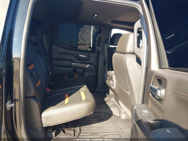 1GTP9EELXKZ130144 GMC Sierra 1500 At4