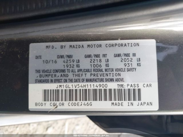 2017 MAZDA MAZDA6 JM1GL1V54H1114900 Photo 8