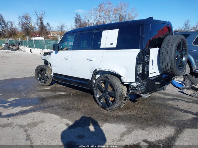 2023 LAND ROVER DEFENDER SALEWEEEXP2217830 Photo 2