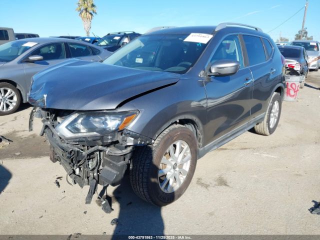 2018 NISSAN ROGUE KNMAT2MT5JP579040 Photo 1