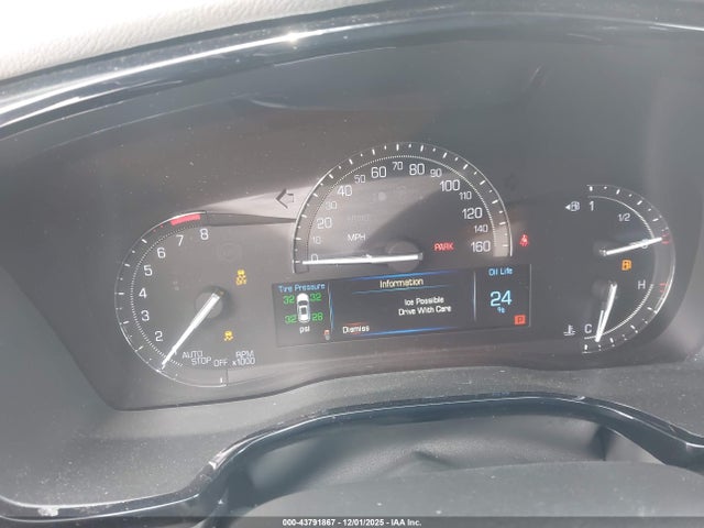 2018 CADILLAC XT5 1GYKNCRS1JZ111972 Photo 6