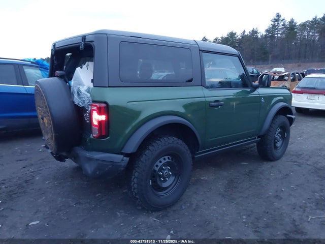 Ford Bronco Black Diamond 2023 1FMDE5AP2PLB70912 Image 4