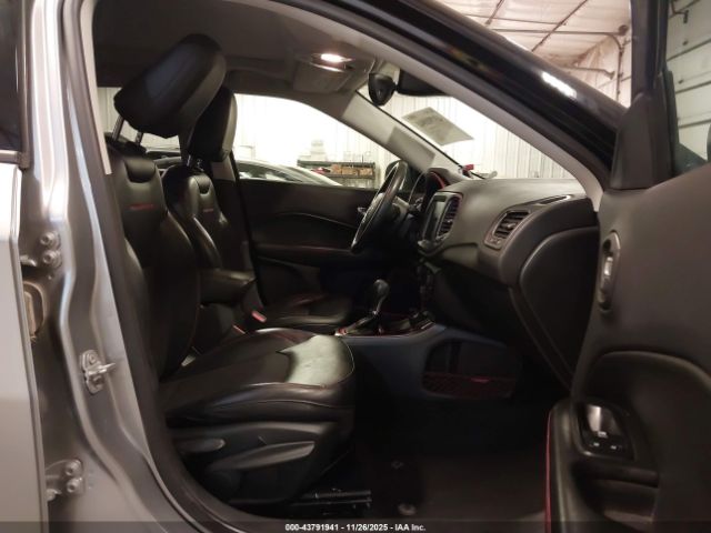 2017 JEEP NEW COMPASS 3C4NJDDBXHT635389 Photo 4